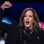 Kamala Harris mobilita Filadelfia: tra folla, celebrità e ultimi appelli per la Pennsylvania