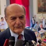 Bersani: “Berlusconi? Lui attaccava i giudici per i suoi interessi, ora è peggio: hanno in mente l’Ungheria di Orban”