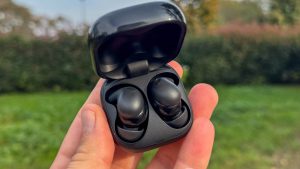 Recensione Sony LinkBuds Fit: comprateli per la corsa, non per il prezzo