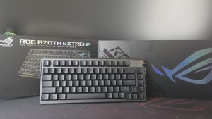 Recensione ROG Azoth Extreme: ASUS si spinge nel settore del lusso con la sua rinnovata top di gamma