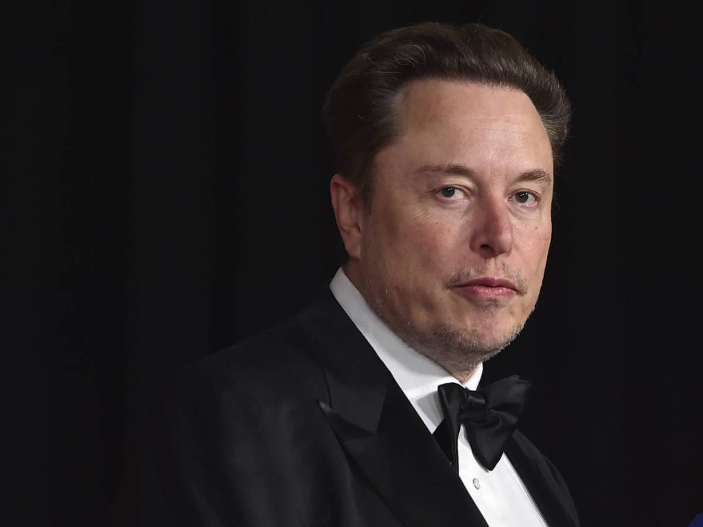 Migranti in Albania, Elon Musk contro i giudici: &#8220;Se ne devono andare&#8221;